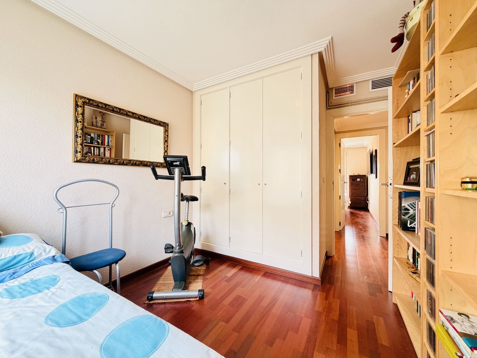 2 sovrum Lägenhet till salu i Alicante stad med pool garage - 320 000 € (Ref: 10027616)