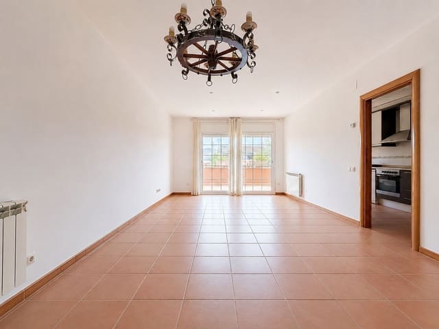 4 quarto Moradia em Banda para venda em Sant Jaume dels Domenys - 265 000 € (Ref: 10027621)