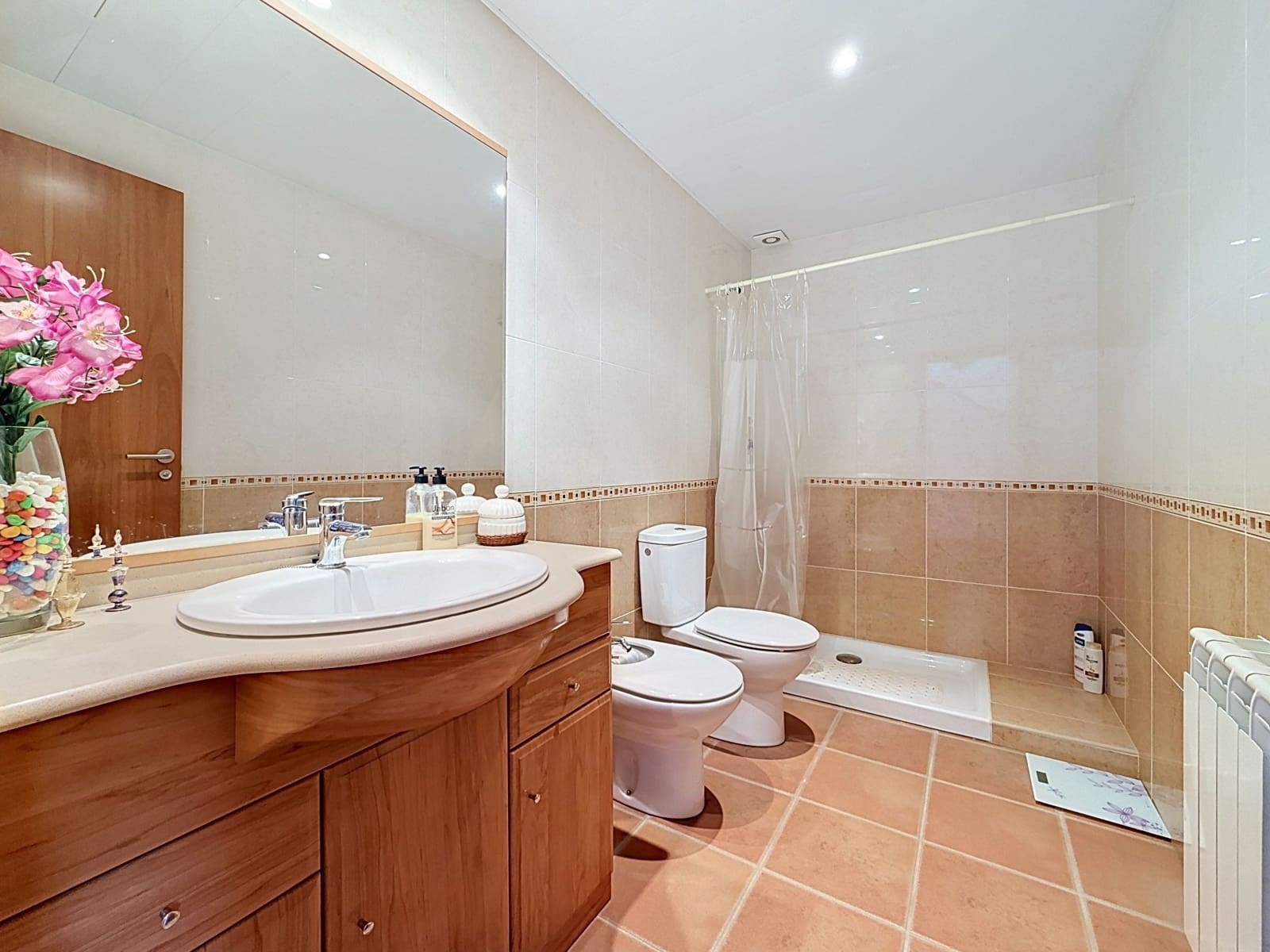 4 makuuhuone Rivitalo myytävänä paikassa Sant Jaume dels Domenys - 265 000 € (Ref: 10027621)
