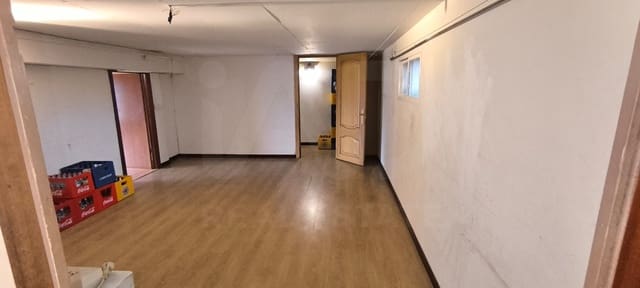 Kaupallinen myytävänä paikassa Narón - 42 000 € (Ref: 10027622)