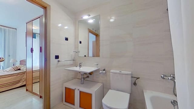 2 makuuhuone Huoneisto myytävänä paikassa Torredembarra mukana uima-altaan - 259 000 € (Ref: 10028990)