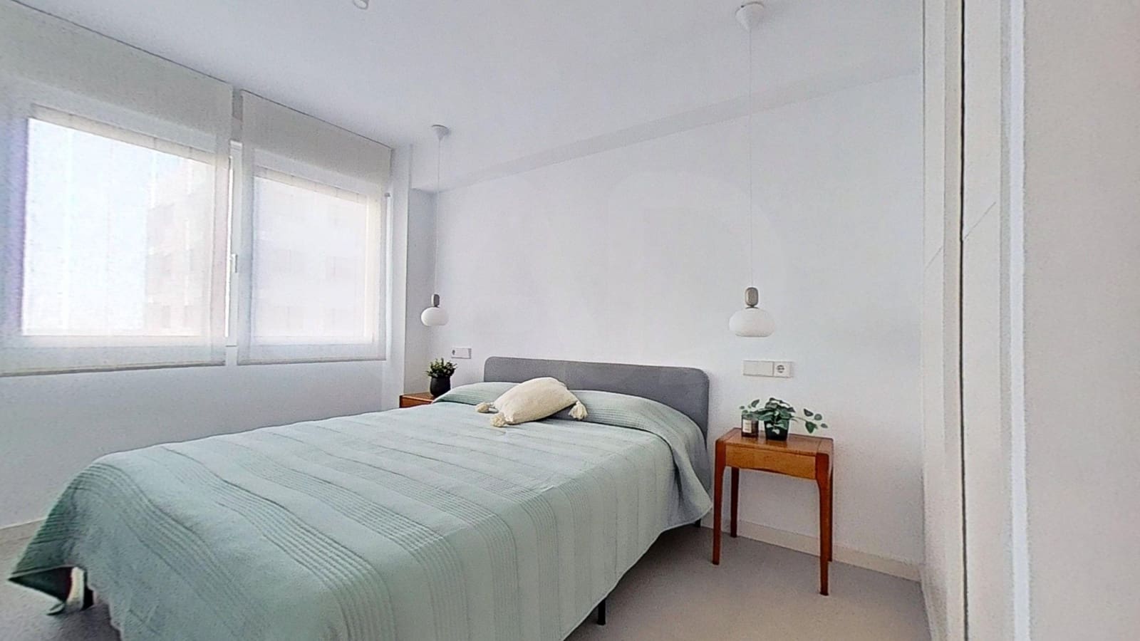 2 quarto Apartamento para arrendar em Benicassim com piscina garagem - 1 100 € (Ref: 10029032)
