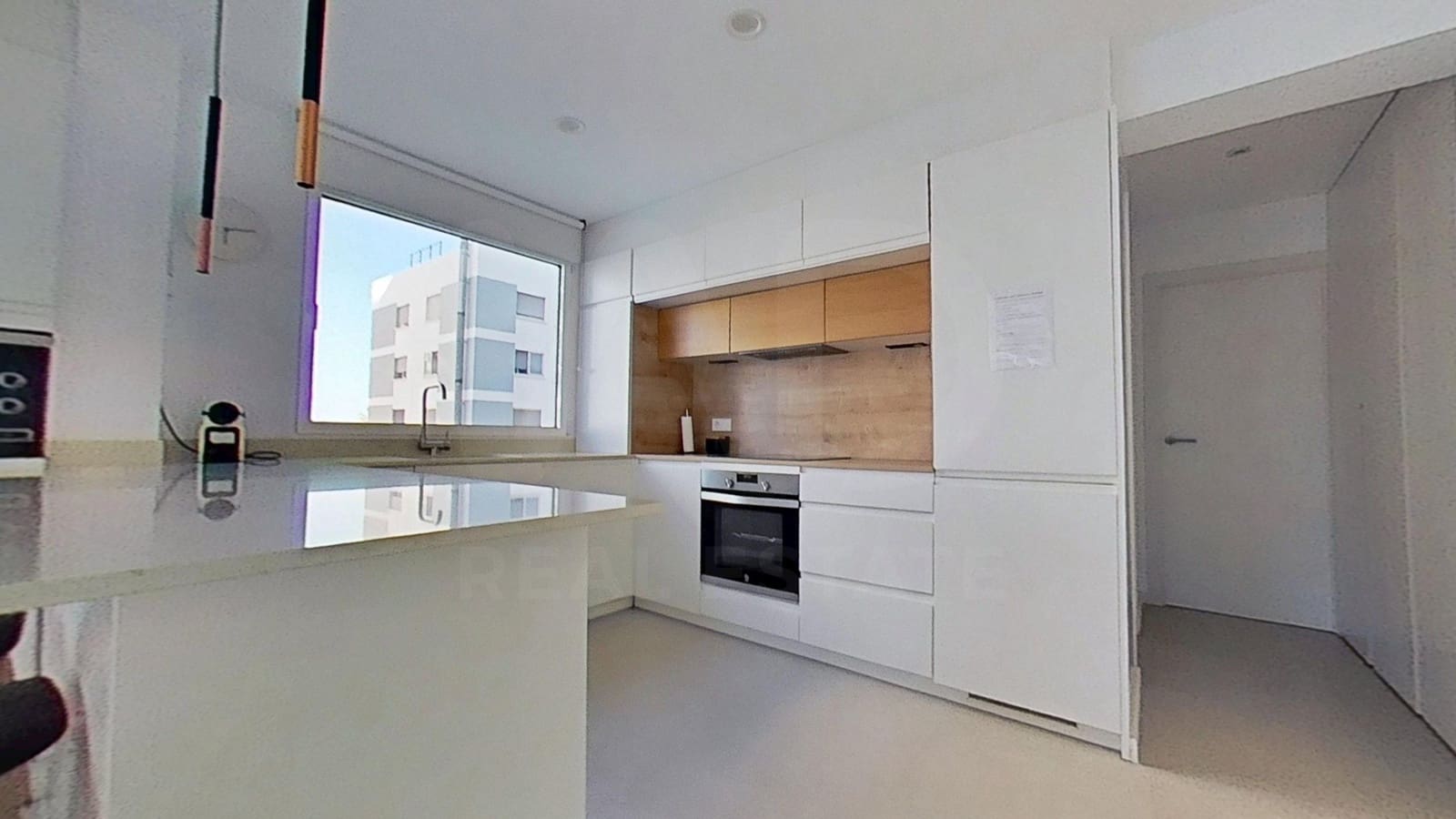 2 quarto Apartamento para arrendar em Benicassim com piscina garagem - 1 100 € (Ref: 10029032)
