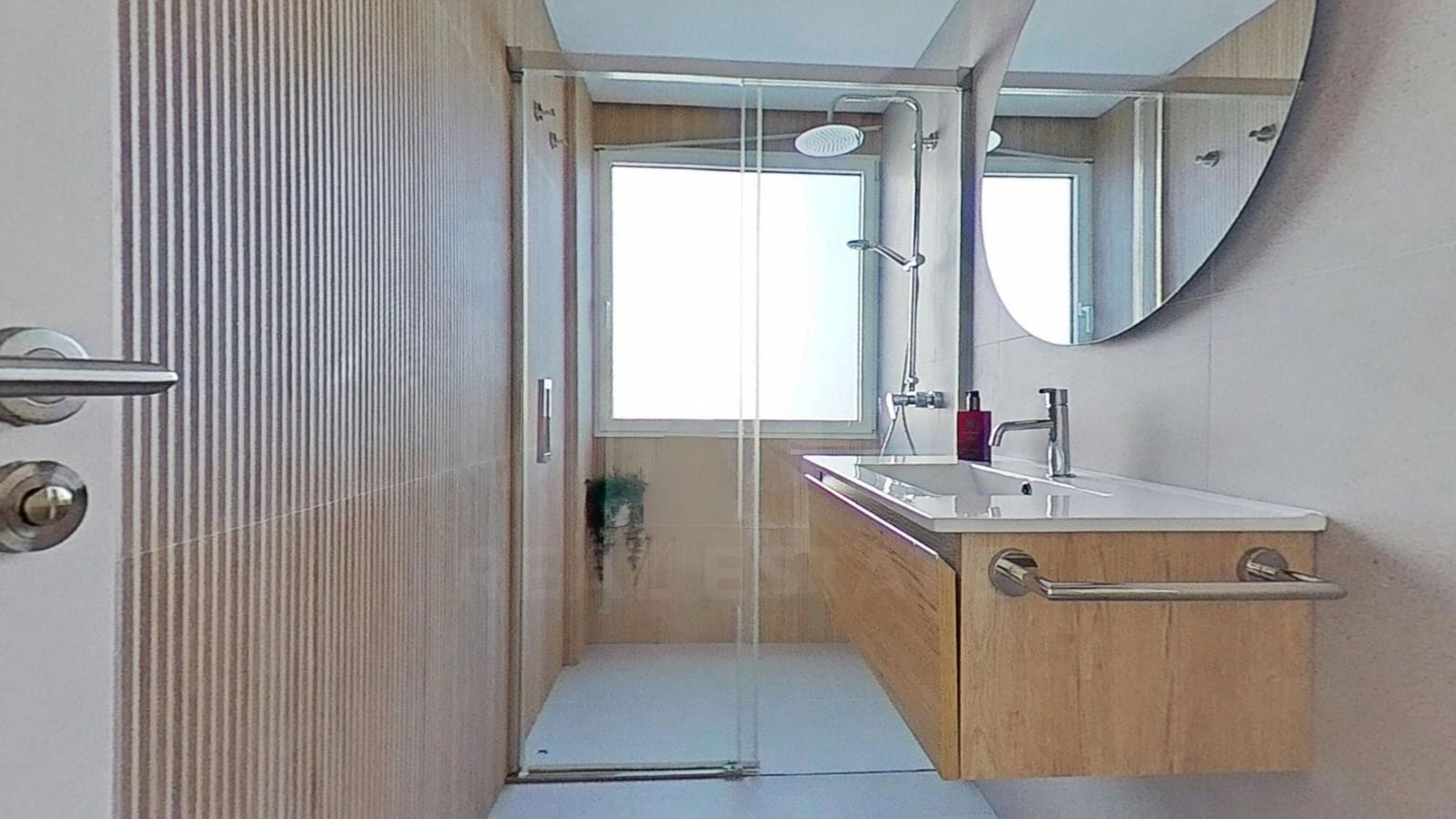 2 quarto Apartamento para arrendar em Benicassim com piscina garagem - 1 100 € (Ref: 10029032)
