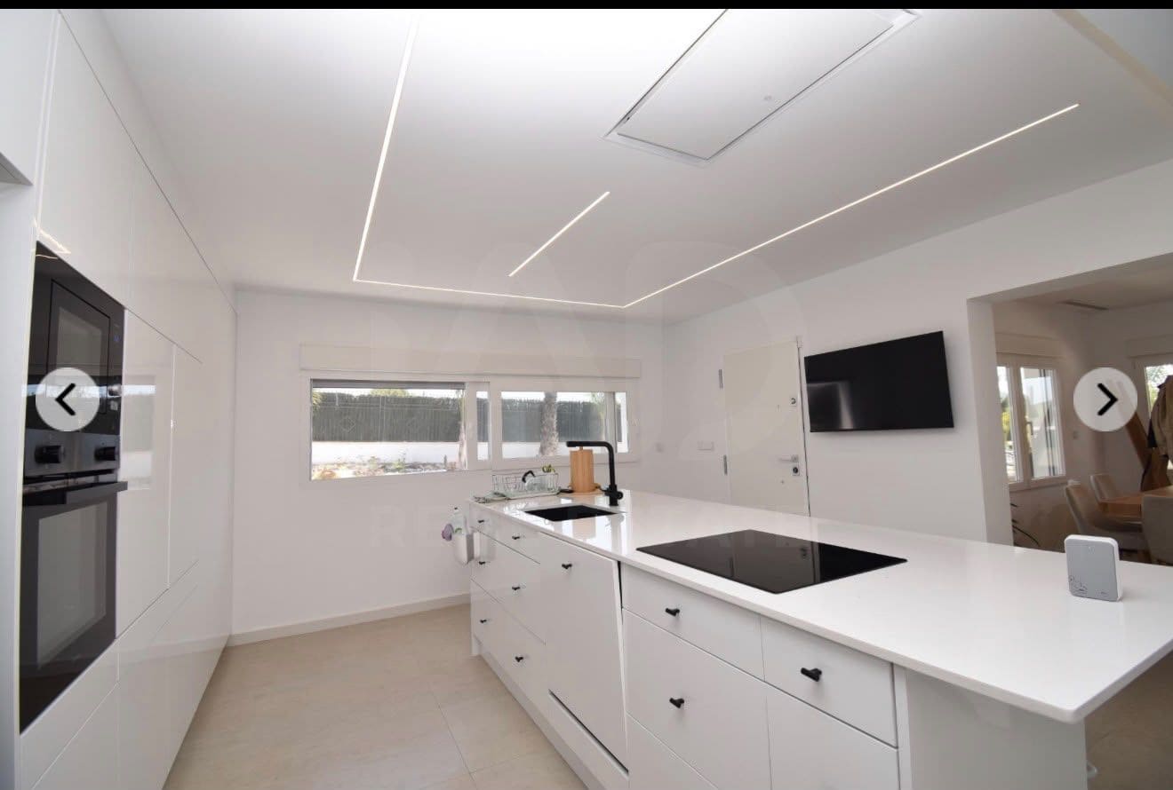 4 makuuhuone Huvila myytävänä paikassa Elche / Elx mukana uima-altaan - 998 000 € (Ref: 10029441)