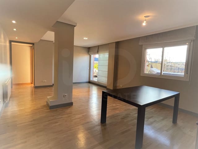 Villa da affittare in Las Rozas de Madrid con piscina garage - 2.200 € (Rif: 10029693)