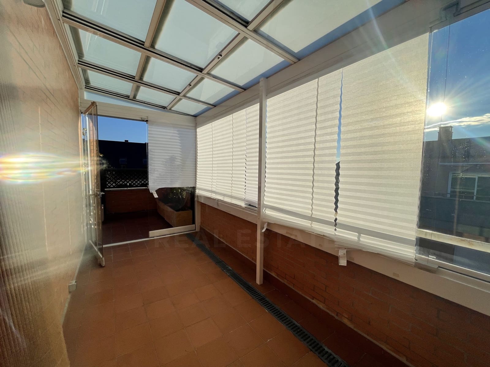 Willa do wynajęcia w Las Rozas de Madrid z basenem garażem - 2 200 € (Ref: 10029693)