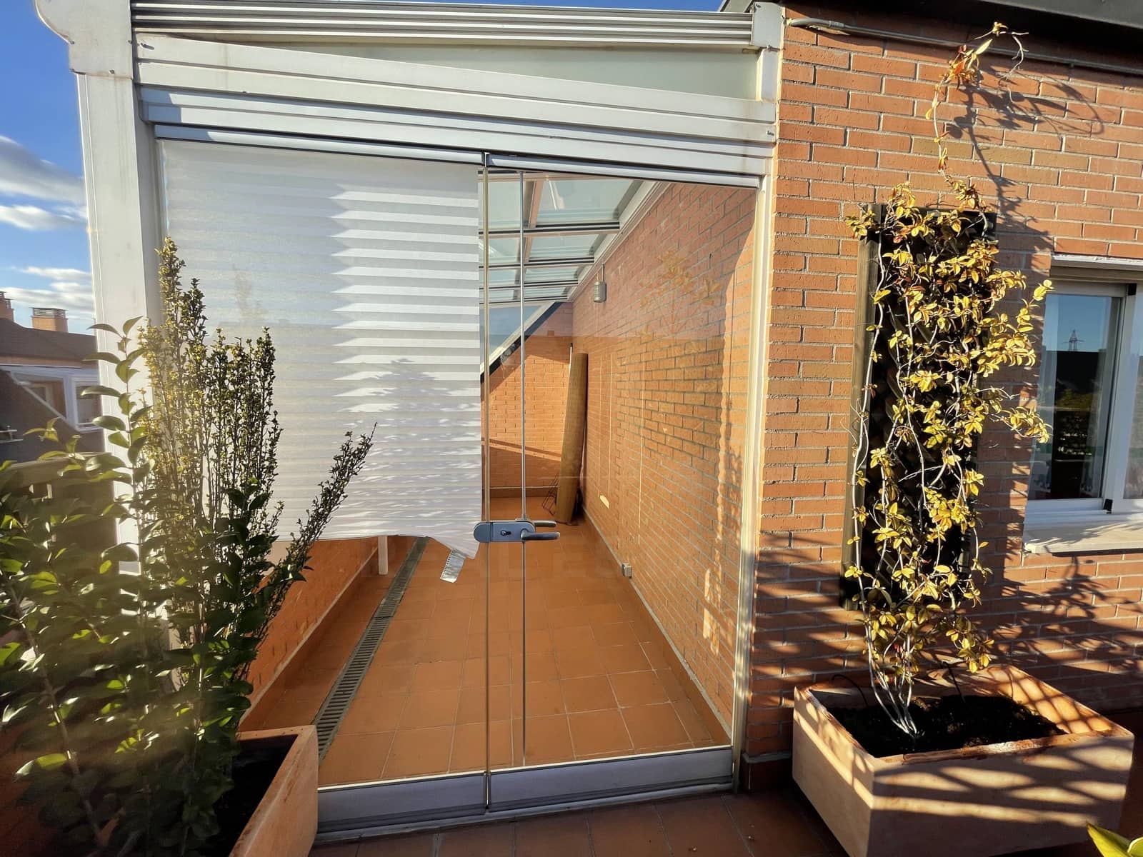 Willa do wynajęcia w Las Rozas de Madrid z basenem garażem - 2 200 € (Ref: 10029693)