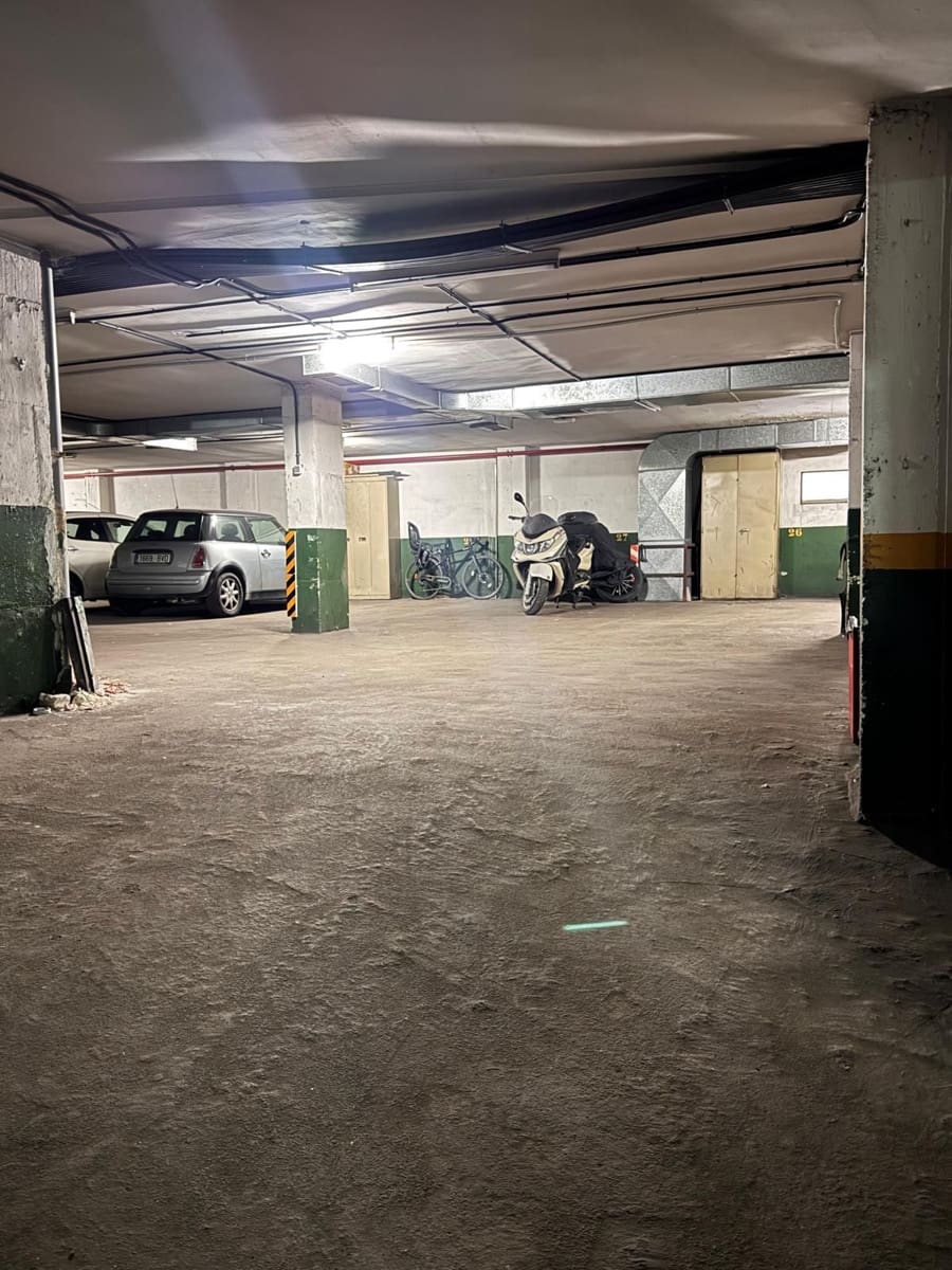 Garage à vendre à Madrid ville - 24 900 € (Ref: 10029757)