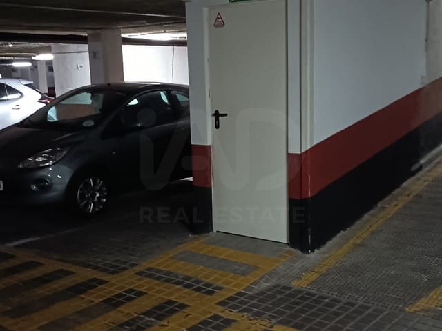 Garage til salg i Castilla, Madrid by - € 39.825 (Ref: 10029759)