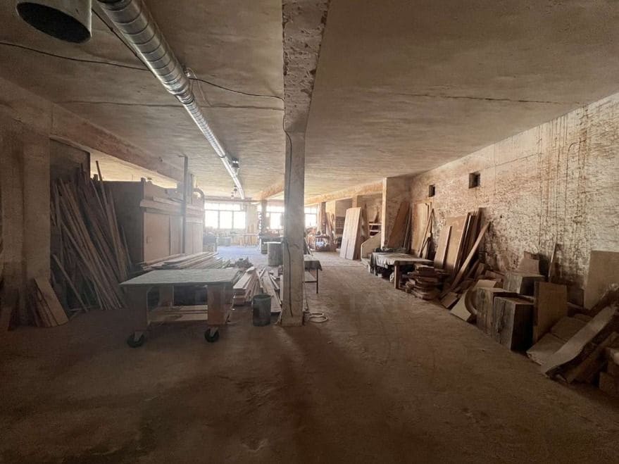 Commerciale in vendita in Arenas de San Pedro - 414.520 € (Rif: 10029764)