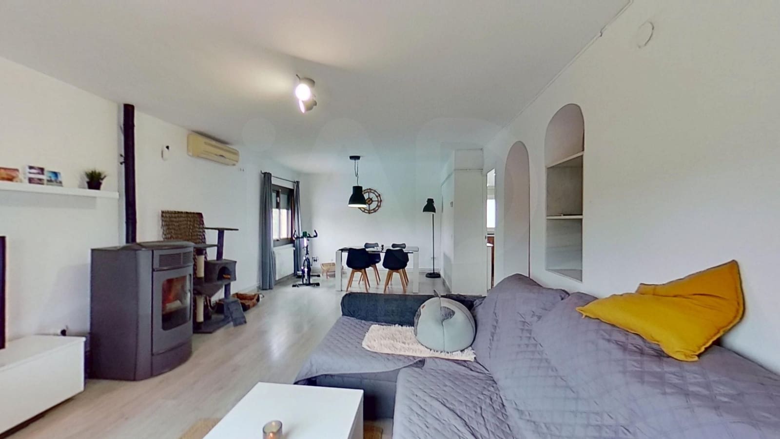 4 bedroom Townhouse for sale in El Montmell with pool garage - € 199,900 (Ref: 10029773)