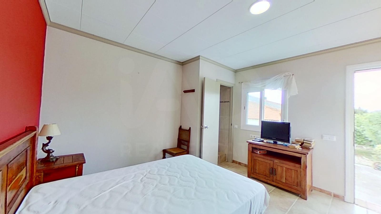 4 bedroom Townhouse for sale in El Montmell with pool garage - € 199,900 (Ref: 10029773)