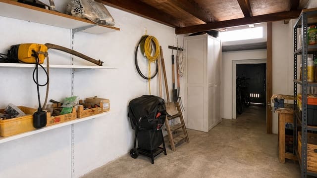 4 bedroom Townhouse for sale in El Montmell with pool garage - € 199,900 (Ref: 10029773)