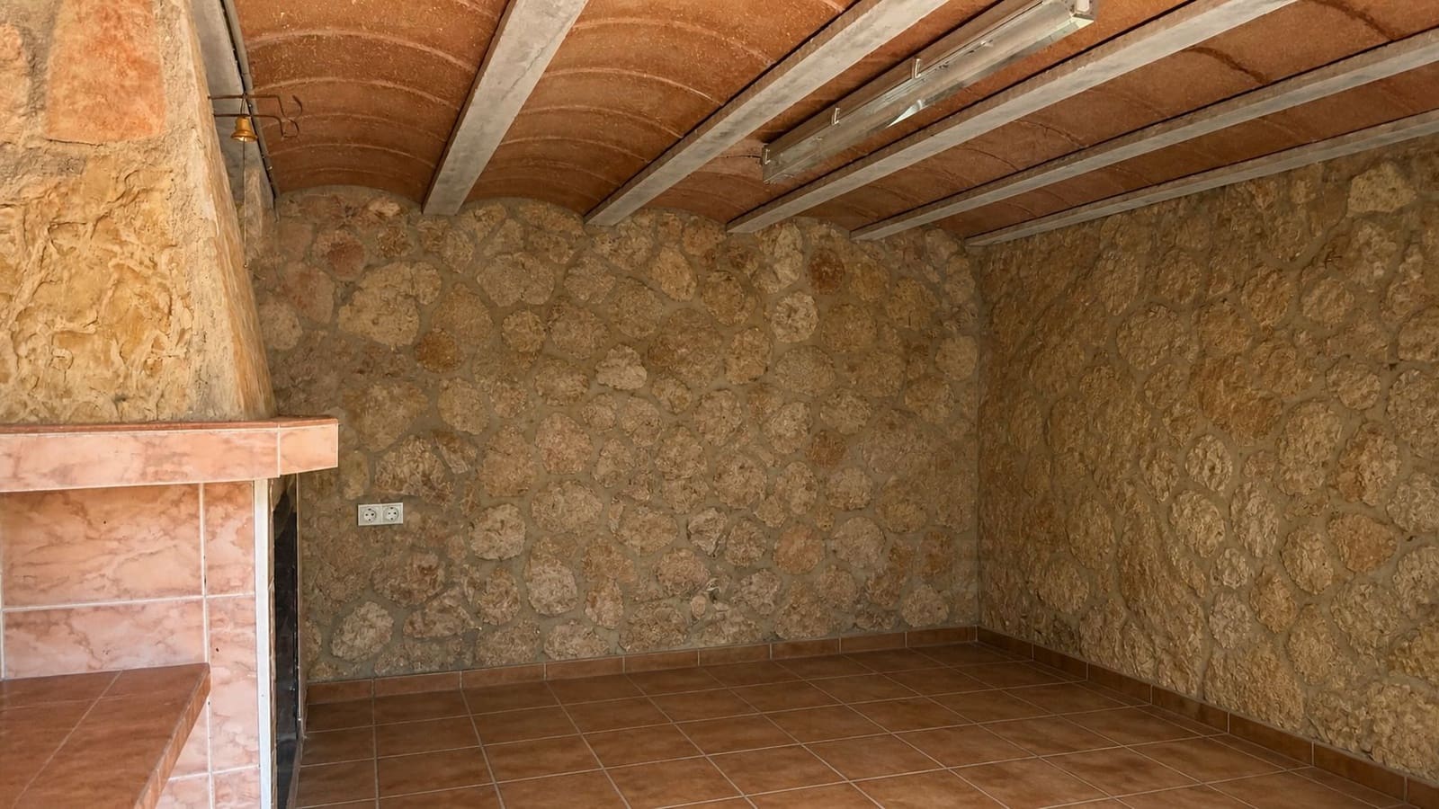 4 bedroom Townhouse for sale in El Montmell with pool garage - € 199,900 (Ref: 10029773)