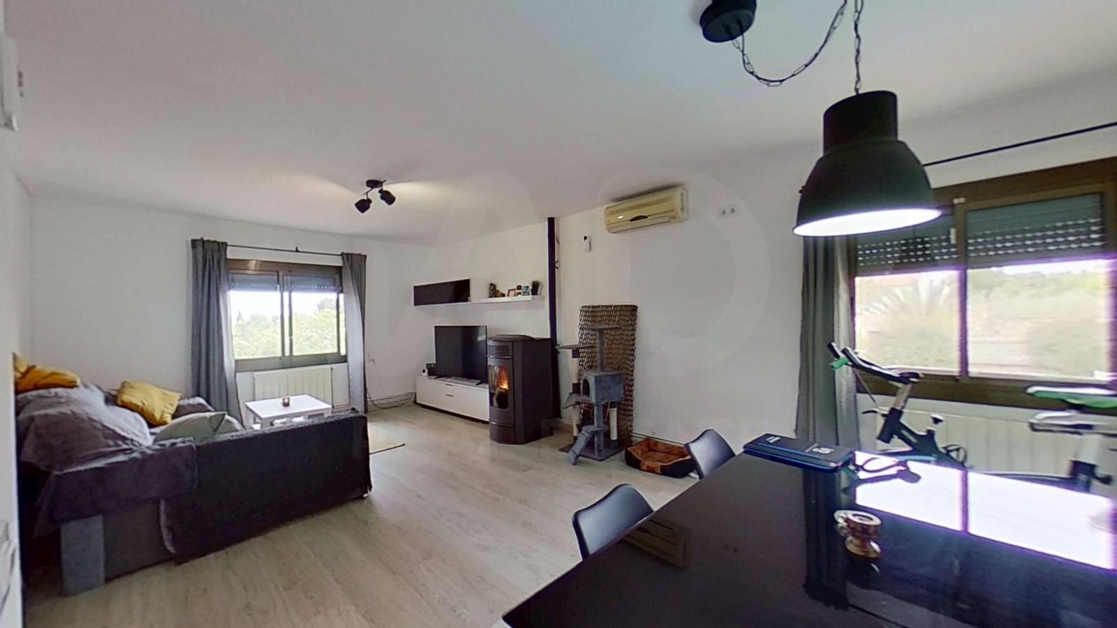 4 bedroom Townhouse for sale in El Montmell with pool garage - € 199,900 (Ref: 10029773)