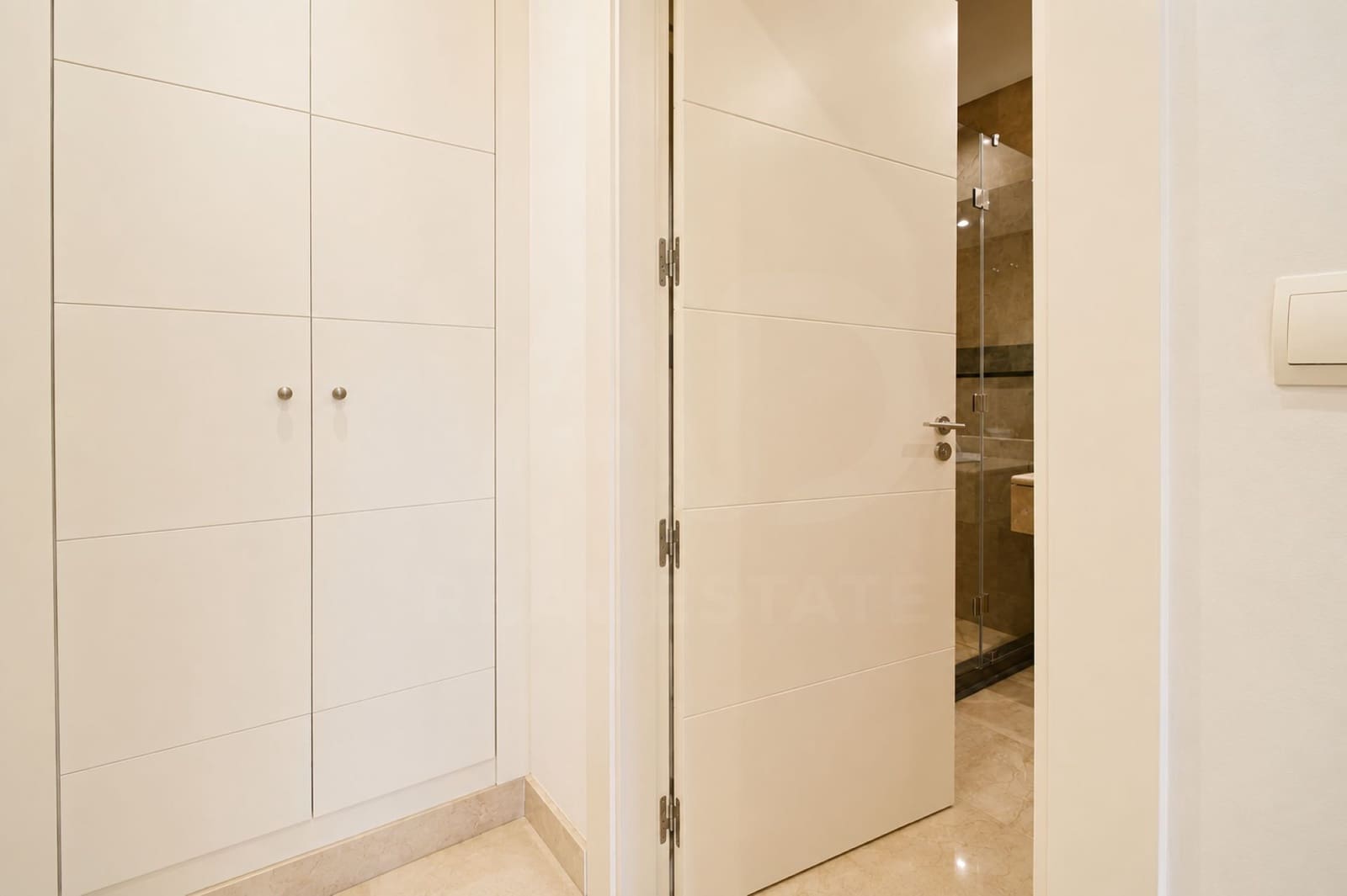 2 Zimmer Apartment zu verkaufen in Marbella mit Garage - 585.000 € (Ref: 10029910)