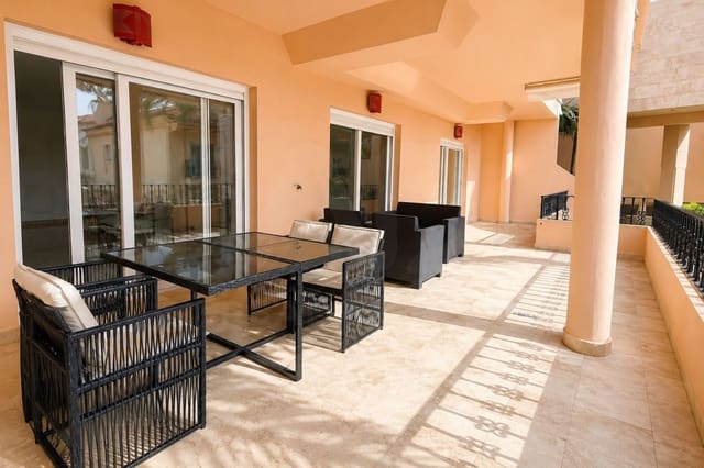 2 slaapkamer Appartement te koop in Los Naranjos, Marbella met zwembad garage - € 585.000 (Ref: 10029910)