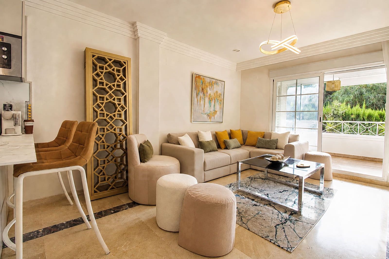 3 makuuhuone Huoneisto vuokrattavana paikassa Marbella mukana uima-altaan 
autotalli - 2 500 € (Ref: 10029911)
