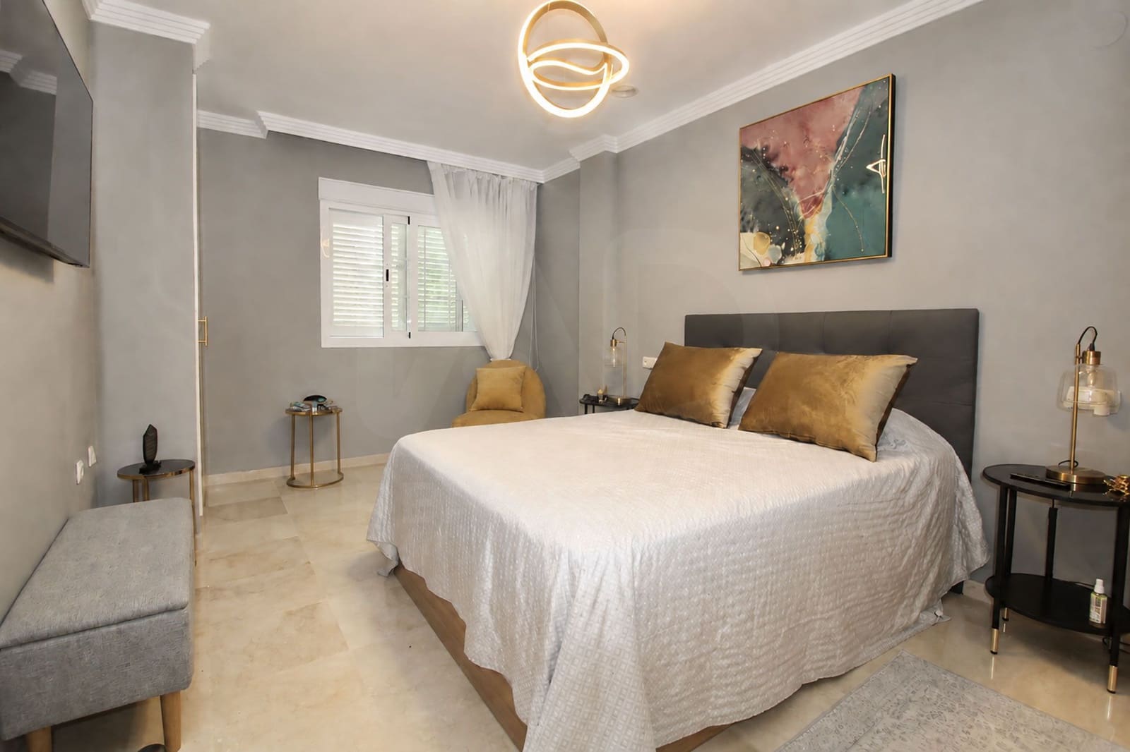 3 makuuhuone Huoneisto vuokrattavana paikassa Marbella mukana uima-altaan 
autotalli - 2 500 € (Ref: 10029911)