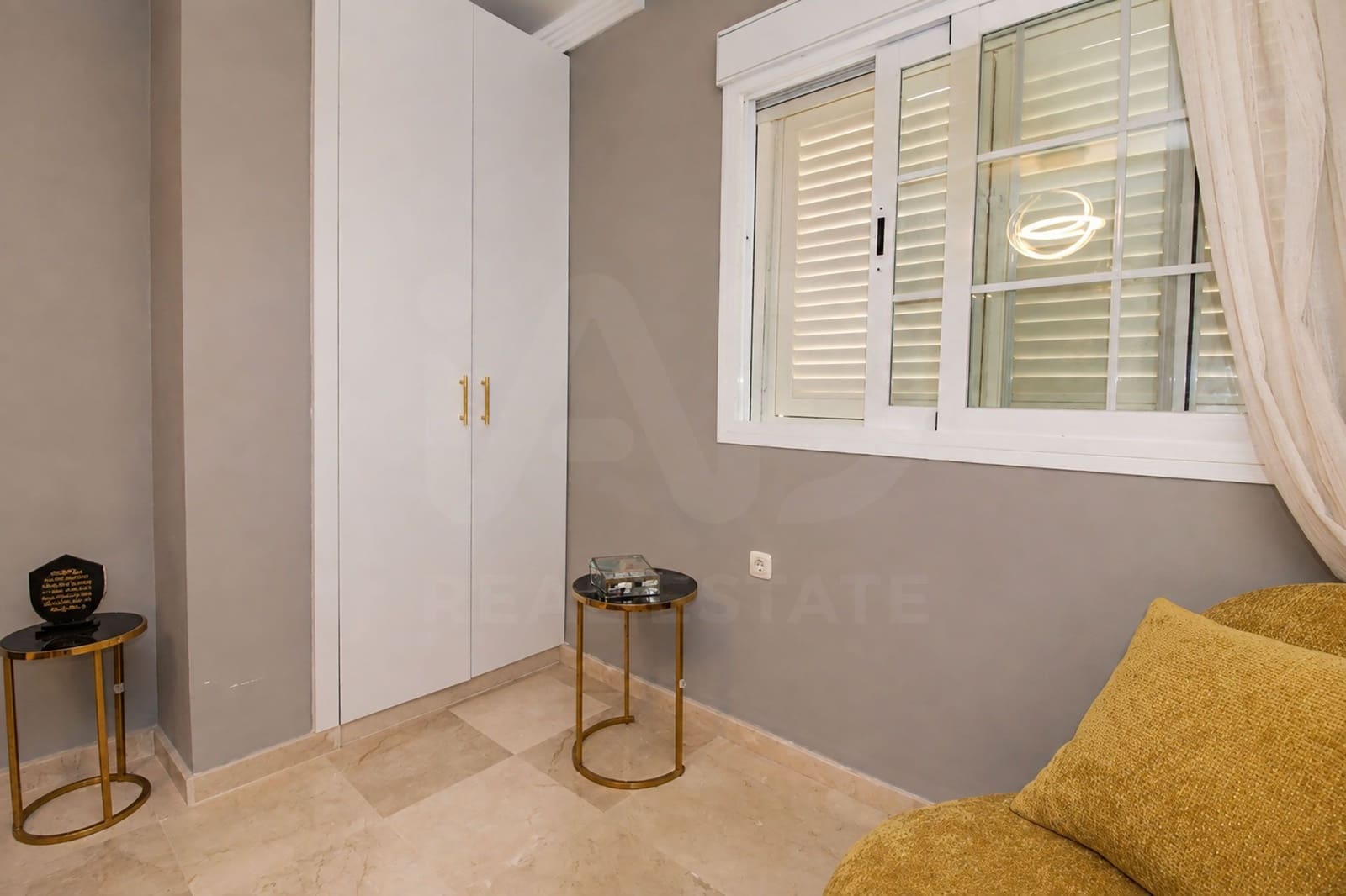3 makuuhuone Huoneisto vuokrattavana paikassa Marbella mukana uima-altaan 
autotalli - 2 500 € (Ref: 10029911)