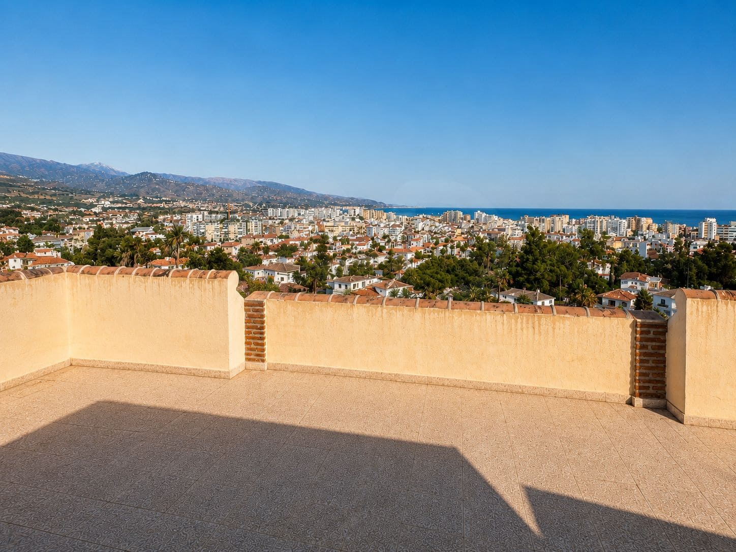 4 camera da letto Villa in vendita in Velez-Malaga con piscina garage - 699.000 € (Rif: 10029912)