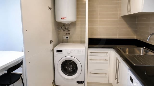 Appartement te koop in L'Estartit, Torroella de Montgrí - € 180.895 (Ref: 10029916)