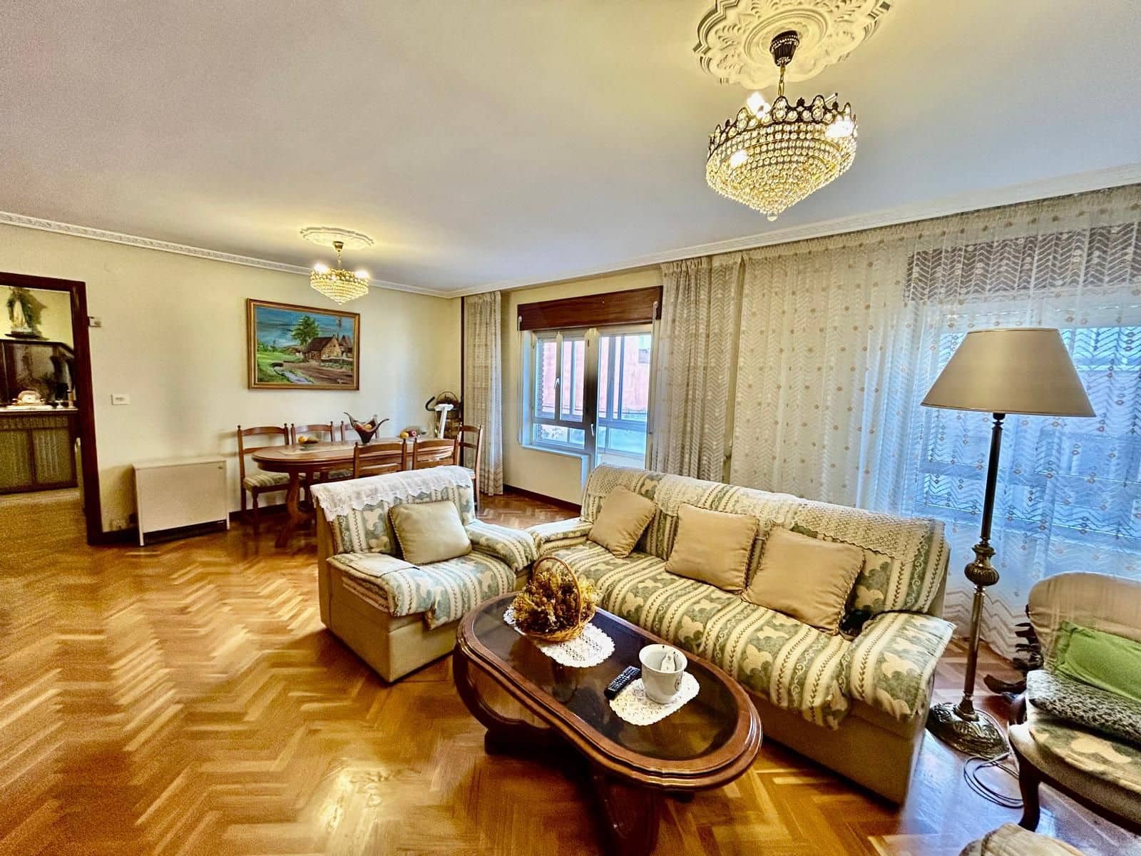 4 sovrum Lägenhet till salu i La Baneza - 90 000 € (Ref: 10029917)