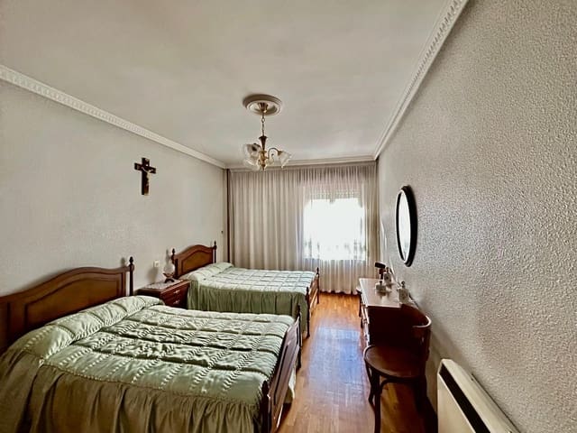 4 Zimmer Apartment zu verkaufen in La Bañeza - 90.000 € (Ref: 10029917)