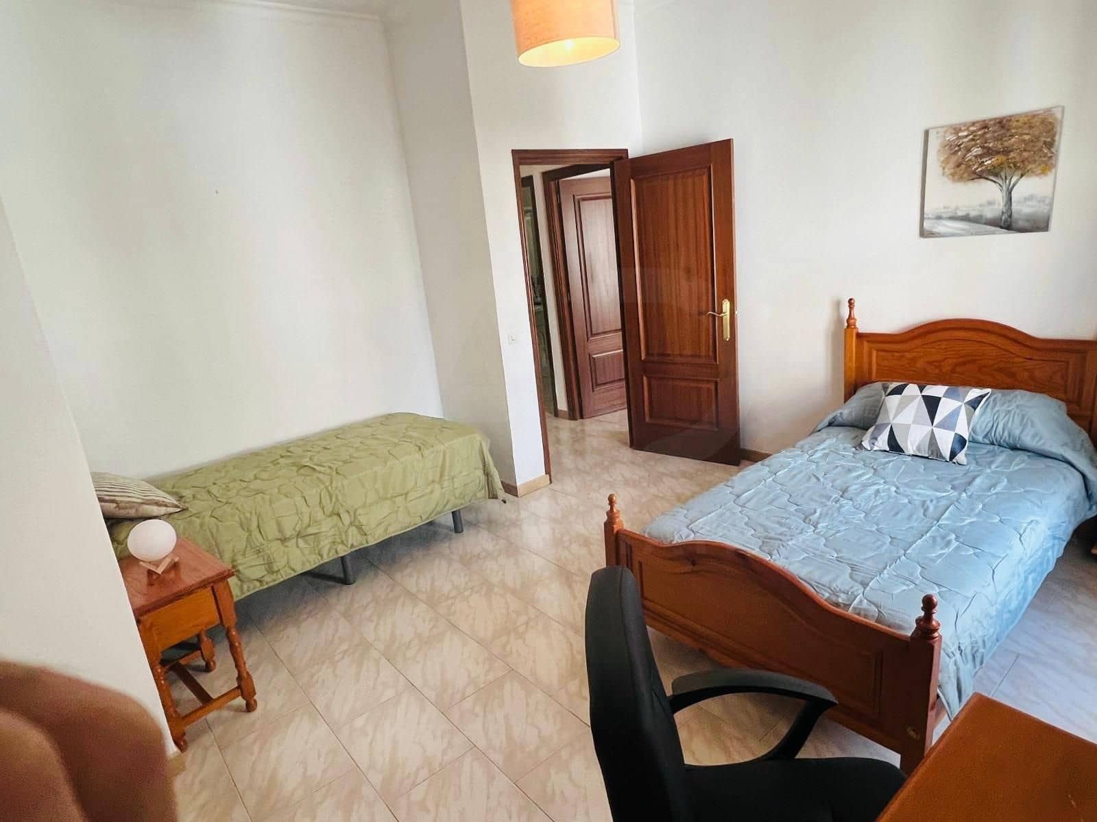 3 chambre Maison de Ville à vendre à Osuna avec garage - 295 000 € (Ref: 10029920)