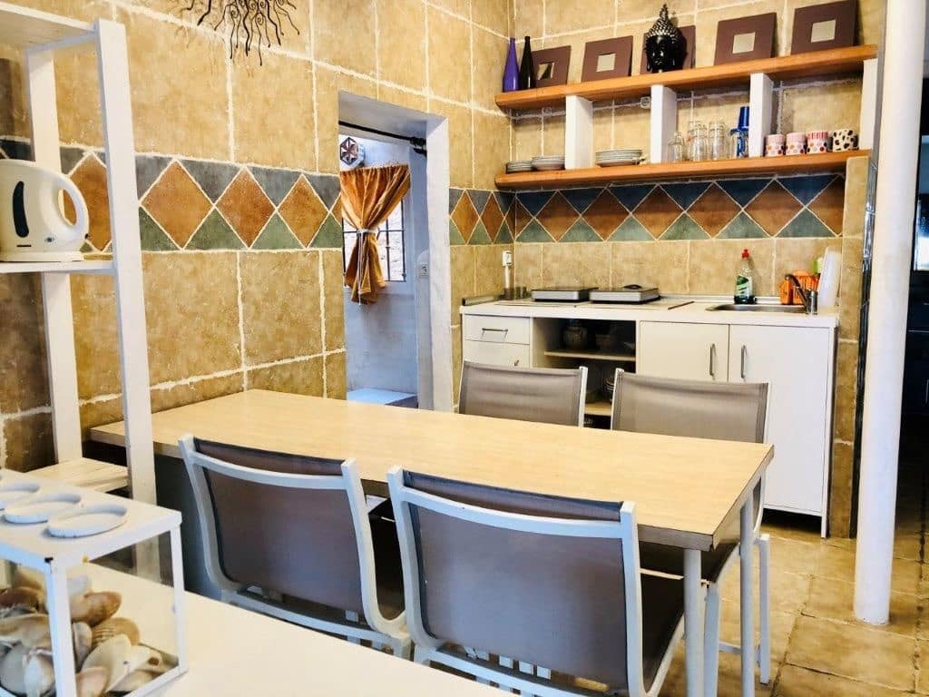 Kaupallinen myytävänä paikassa Tarifa - 1 479 000 € (Ref: 10029921)
