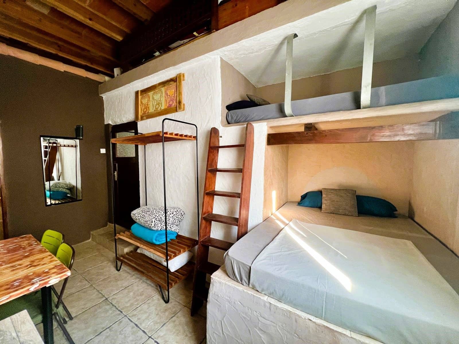 Kaupallinen myytävänä paikassa Tarifa - 1 479 000 € (Ref: 10029921)