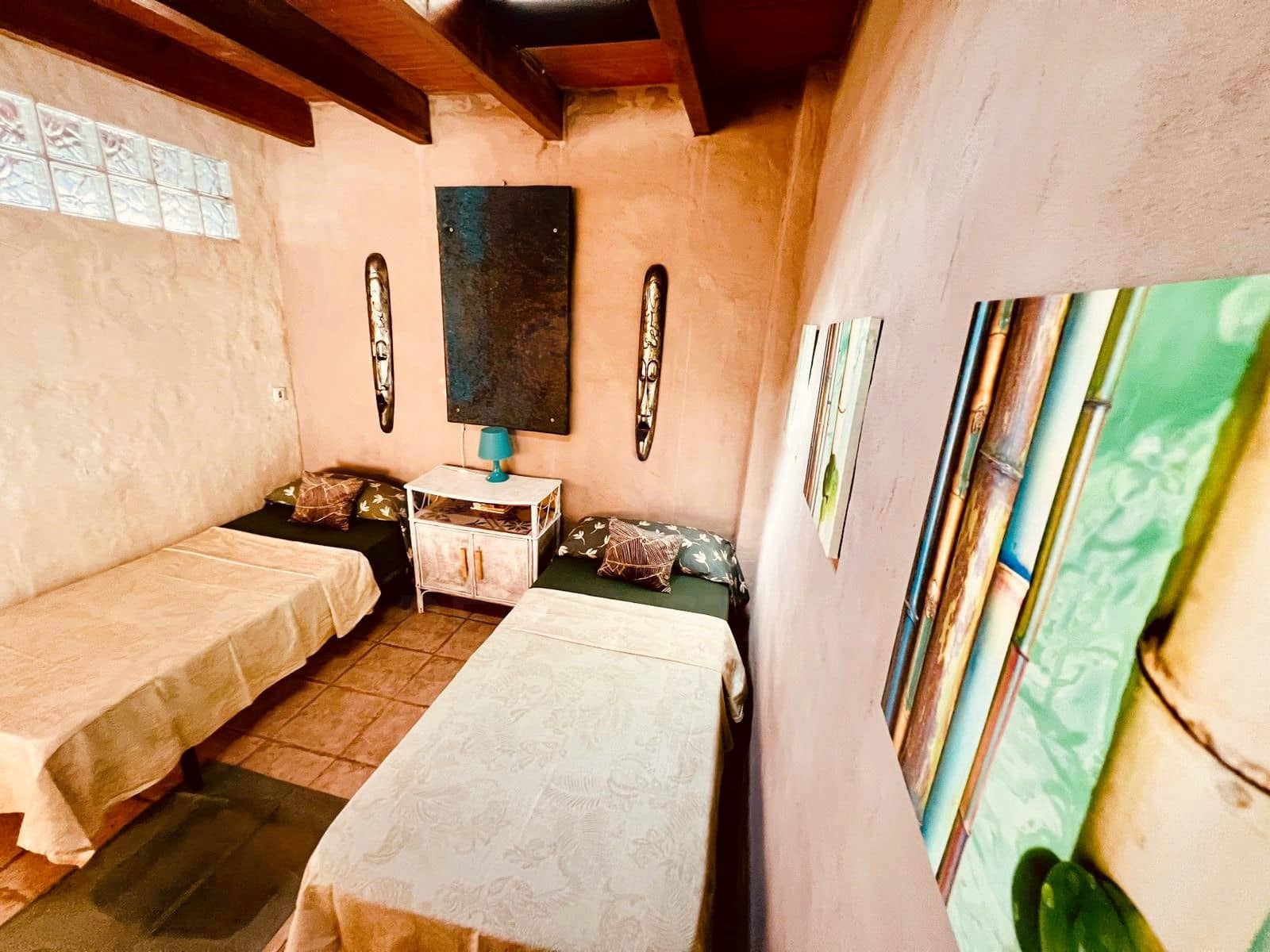 Kaupallinen myytävänä paikassa Tarifa - 1 479 000 € (Ref: 10029921)