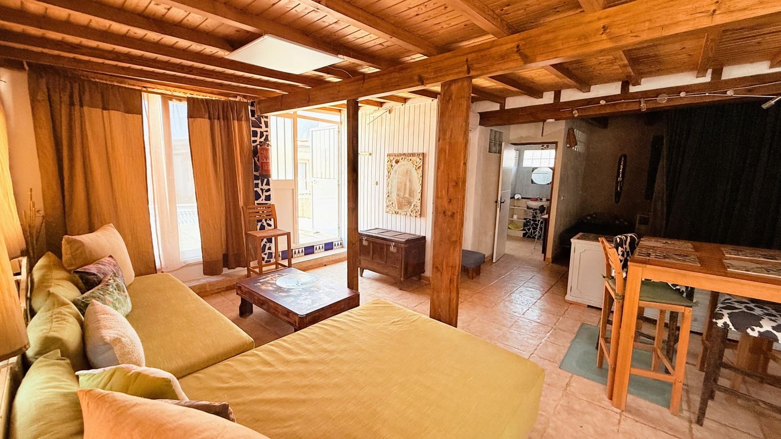 Kaupallinen myytävänä paikassa Tarifa - 1 479 000 € (Ref: 10029921)