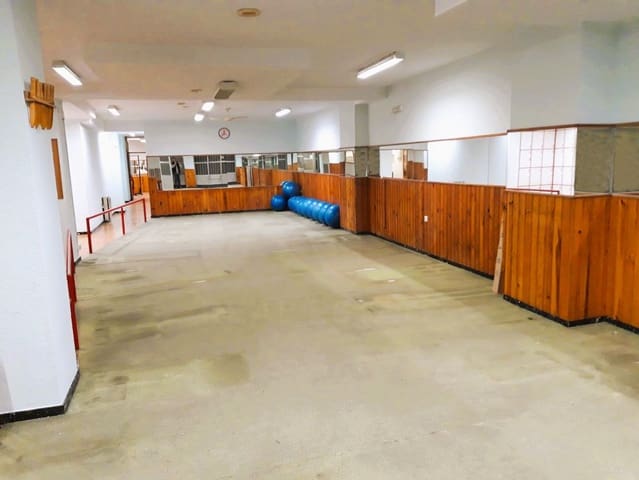 Local Commercial à vendre à León ville - 190 000 € (Ref: 10030637)