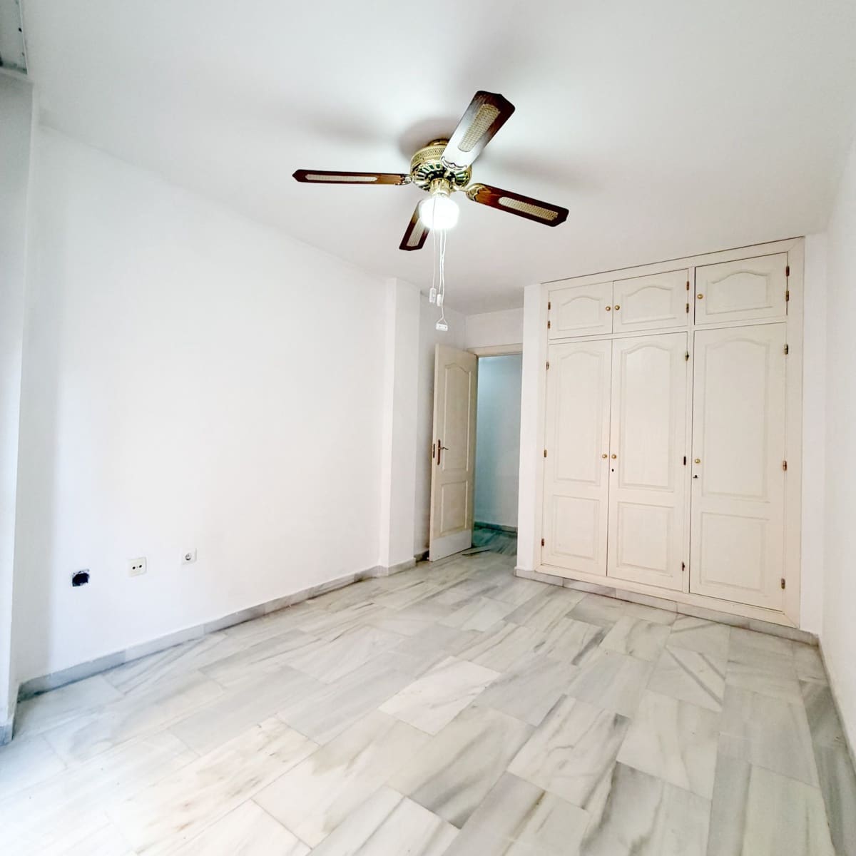 3 sypialnia Apartament na sprzedaż w Miasto Malaga z garażem - 460 000 € (Ref: 10030639)