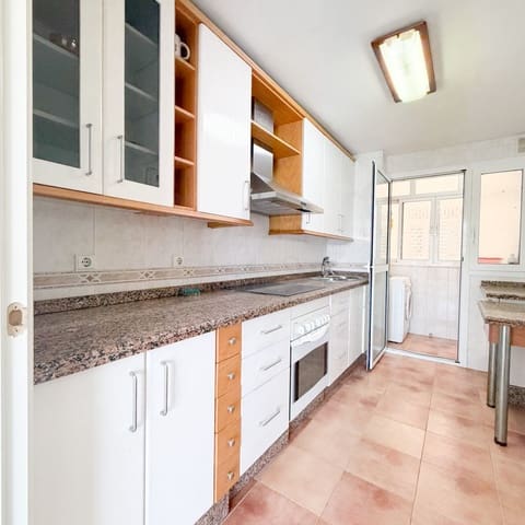 3 sypialnia Apartament na sprzedaż w La Goleta, Miasto Málaga z garażem - 460 000 € (Ref: 10030639)