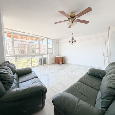 3 sypialnia Apartament na sprzedaż w La Goleta, Miasto Málaga z garażem - 460 000 € (Ref: 10030639)