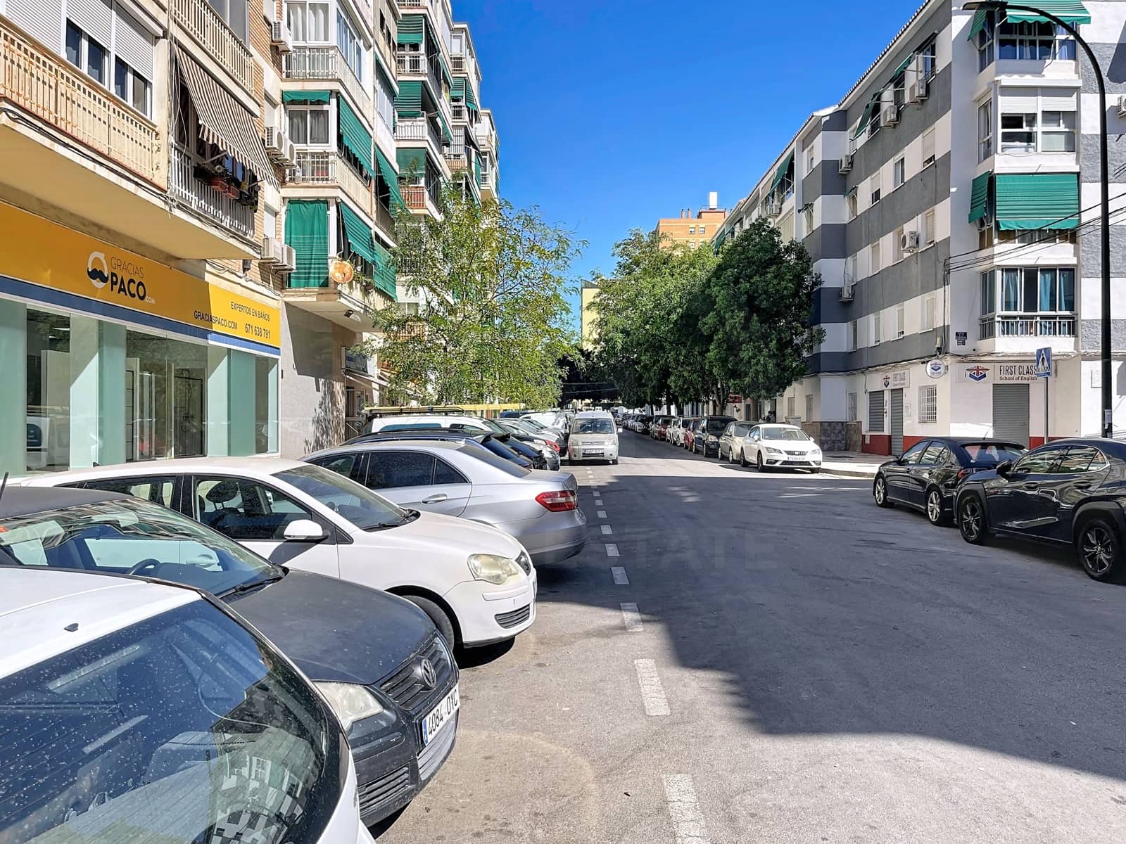 Kommersiell til leie i Malaga by - € 700 (Ref: 10031102)