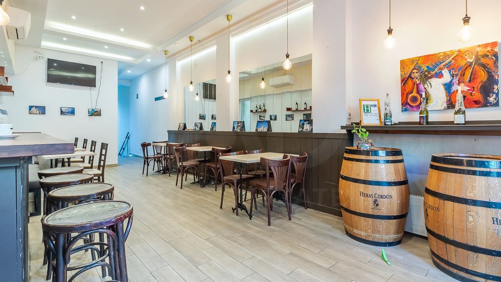 Local Comercial de 1 habitación en Madrid ciudad en alquiler - 2.000 € (Ref: 10031103)