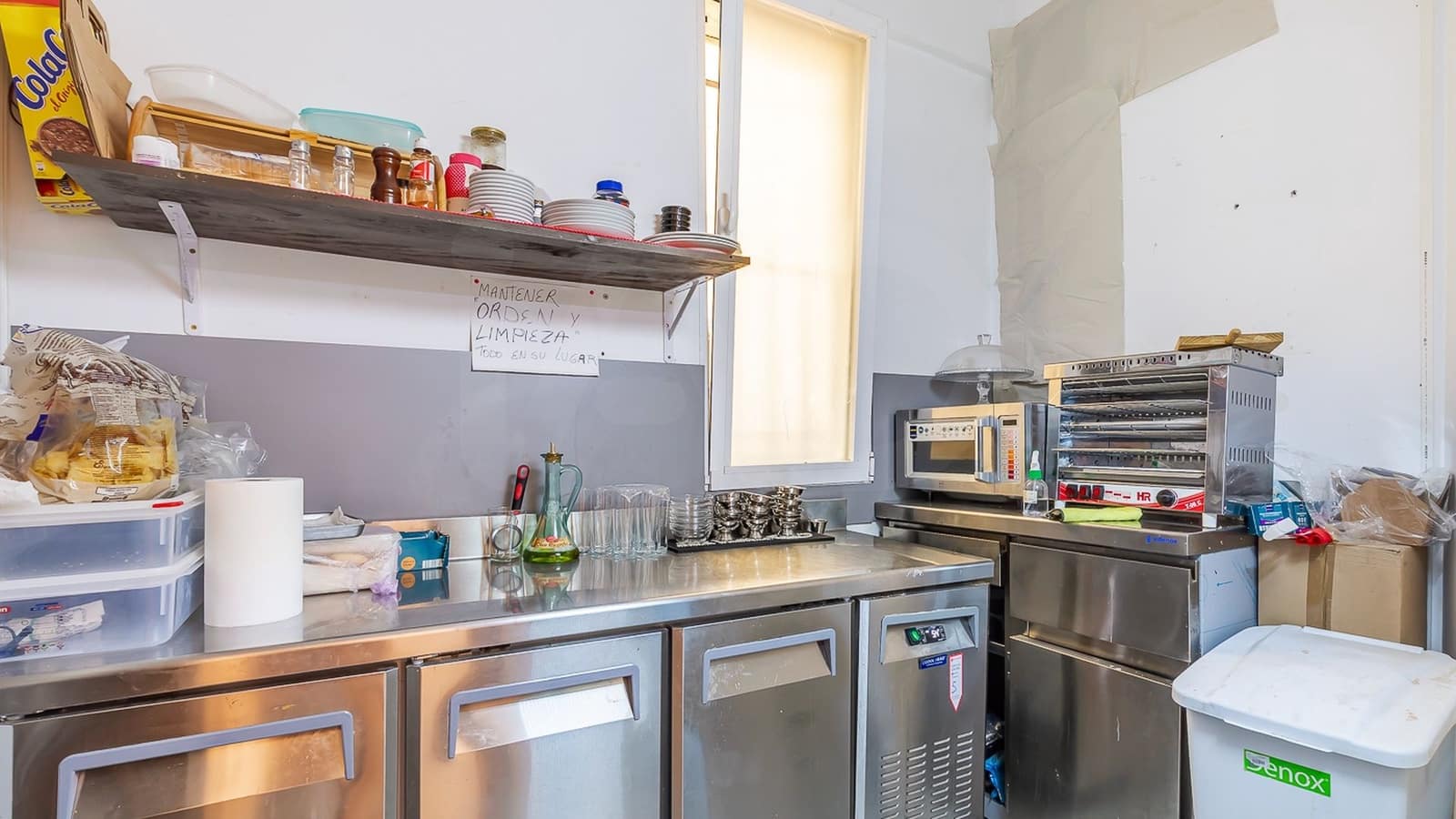 Local Comercial de 1 habitación en Madrid ciudad en alquiler - 2.000 € (Ref: 10031103)