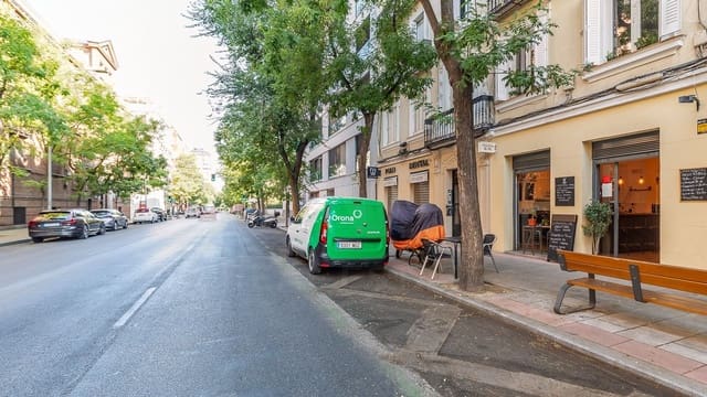 Local Comercial de 1 habitación en Madrid ciudad en alquiler - 2.000 € (Ref: 10031103)