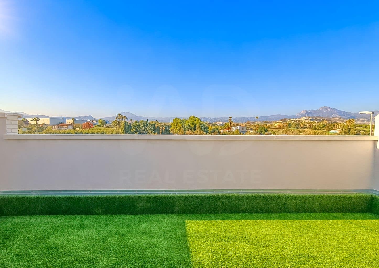 4 bedroom Terraced Villa for sale in Muchamiel / Mutxamel with pool - € 480,000 (Ref: 10031174)