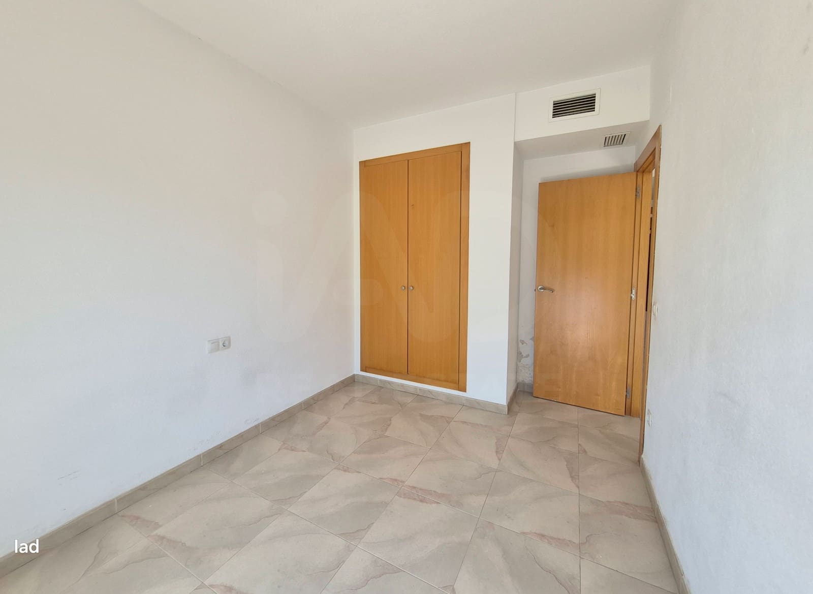 2 Zimmer Apartment zu verkaufen in Villalonga mit Garage - 137.000 € (Ref: 10031175)