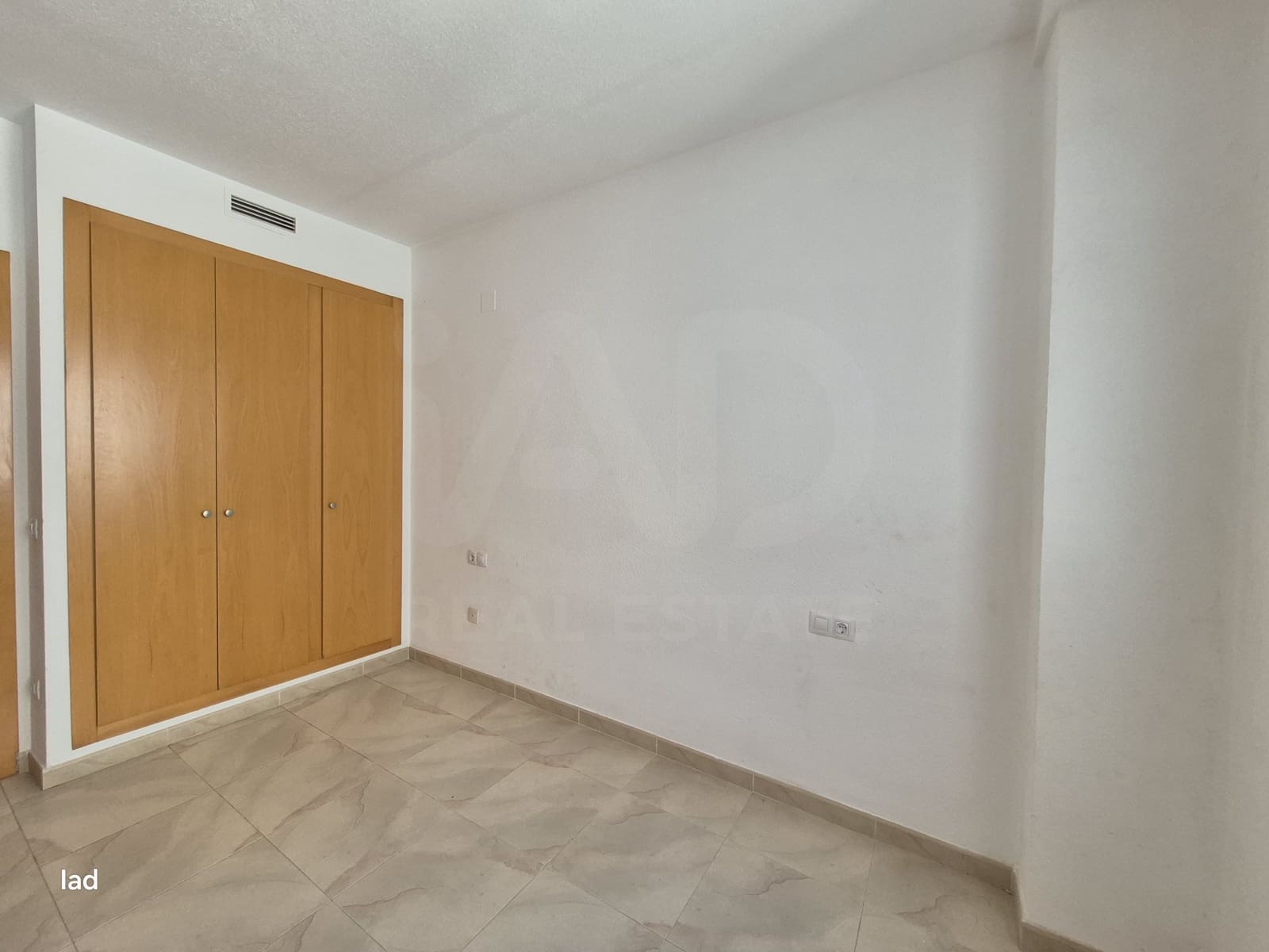 2 Zimmer Apartment zu verkaufen in Villalonga mit Garage - 137.000 € (Ref: 10031175)