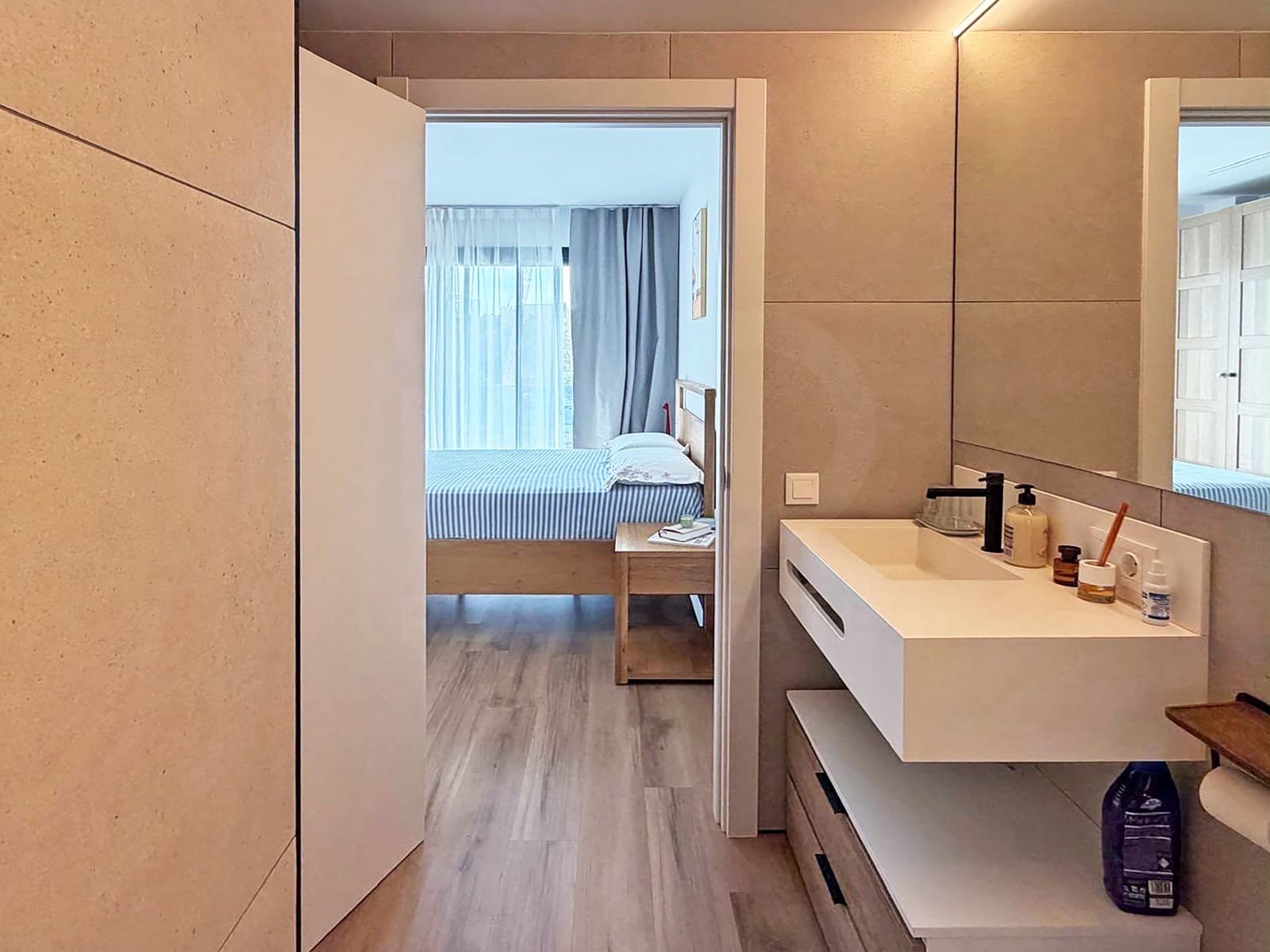 2 makuuhuone Huoneisto myytävänä paikassa Barcelona kaupunki mukana uima-altaan - 435 000 € (Ref: 10031180)