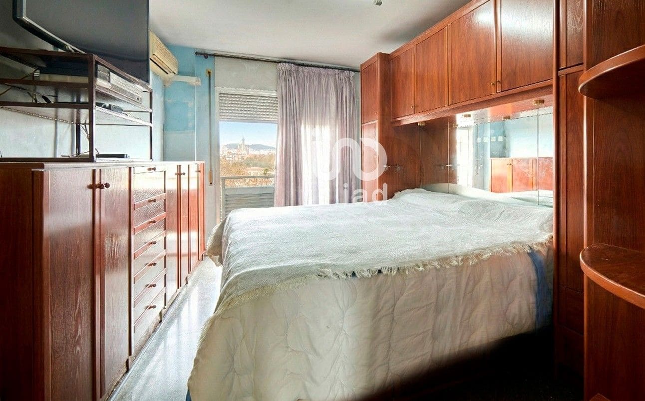3 sovrum Lägenhet till salu i Barcelona stad - 425 000 € (Ref: 10031183)