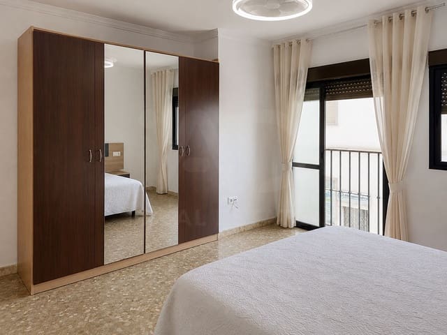 2 sovrum Lägenhet till salu i Vélez-Málaga - 199 000 € (Ref: 10031186)