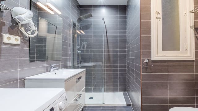 Apartamento de 4 habitaciones en Madrid ciudad en alquiler - 3.250 € (Ref: 10031377)