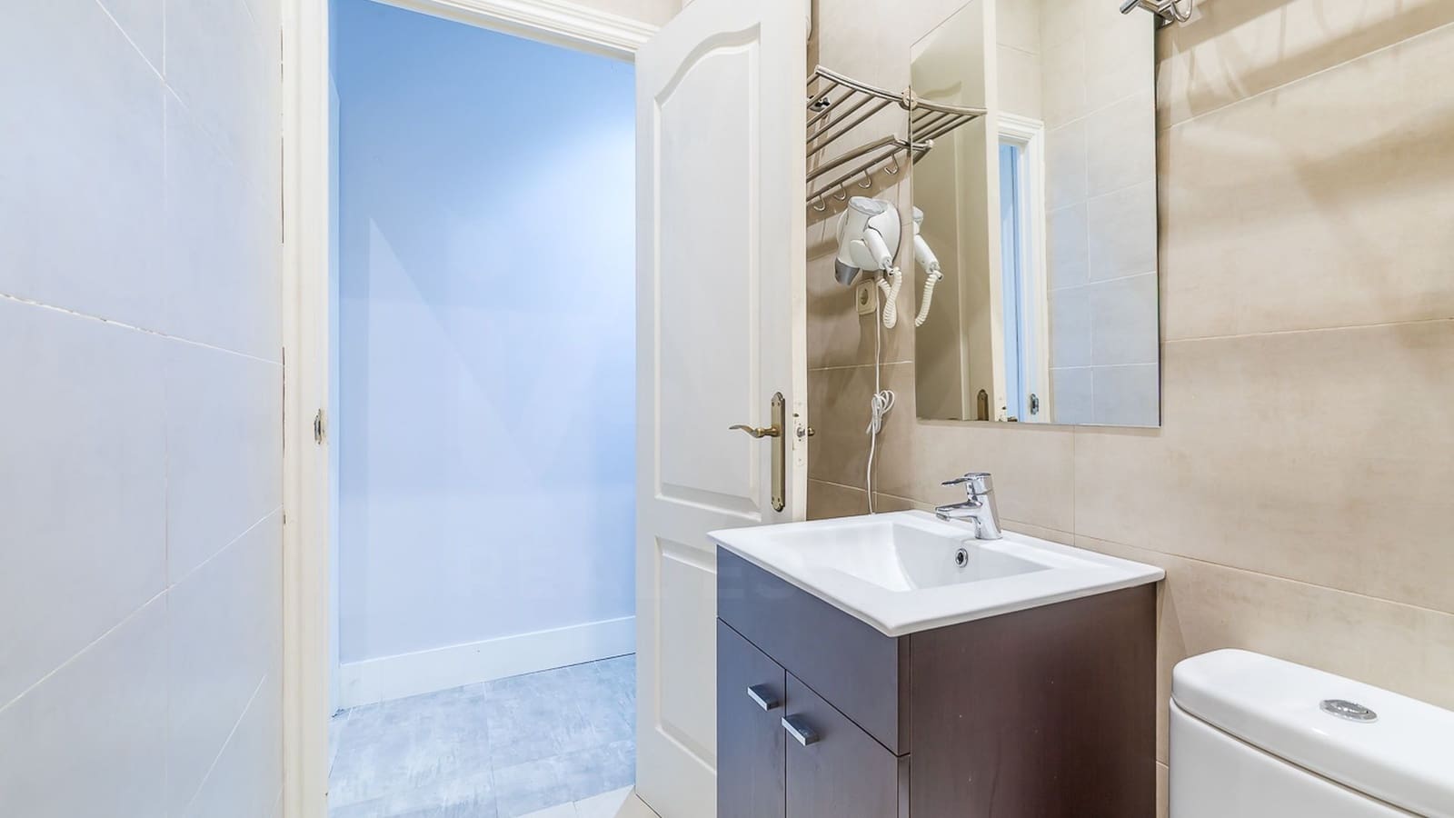 Apartamento de 4 habitaciones en Madrid ciudad en alquiler - 3.250 € (Ref: 10031377)
